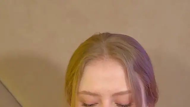 SelinSwarovski's cam snapshot