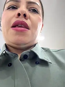 Ariana-07's cam snapshot