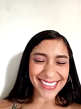 Liahdiaz_'s cam snapshot