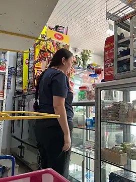 IAM_VALERI's cam snapshot