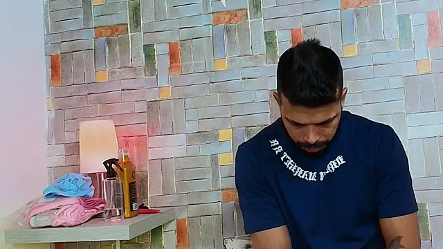 max_ashley_mds's cam snapshot