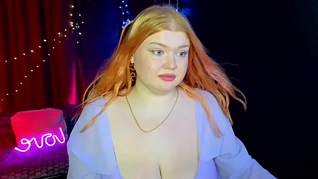 Adele_Moor_'s cam snapshot