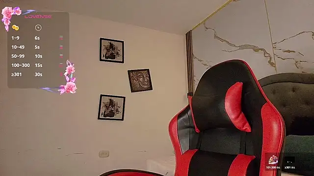 Nina_Rouge7's cam snapshot