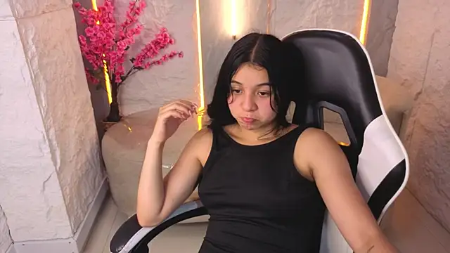 Sofi_Adams_Tx's cam snapshot