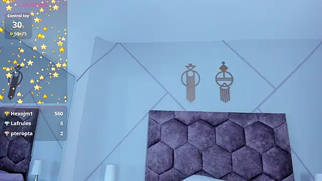 aurora_collinss_'s cam snapshot