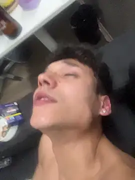 OnlyTyroone live sex cam