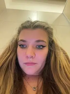 Holy_Tereza live sex cam