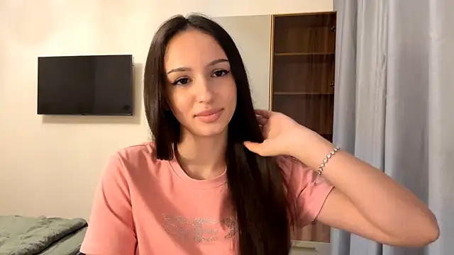 MinervaShetrawski live sex cam