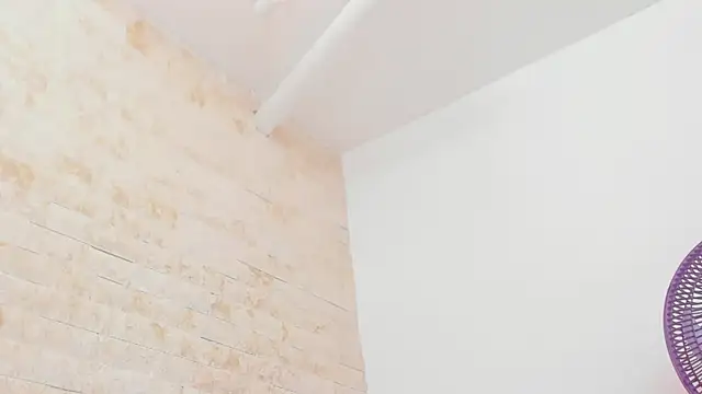 mia_roldan_'s cam snapshot