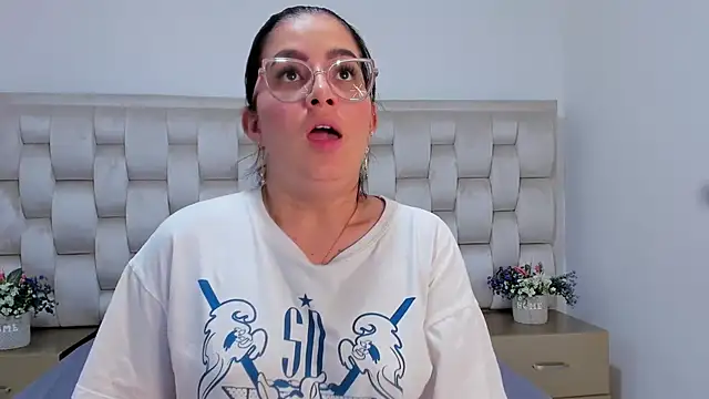 GabyJhons's cam snapshot