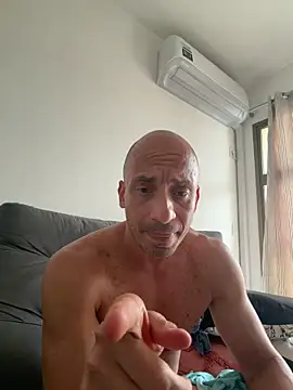 Russo41rj live sex cam