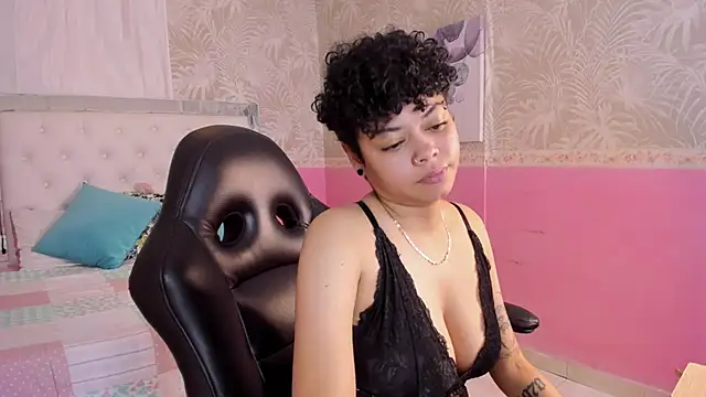 Sasha_Venom's cam snapshot