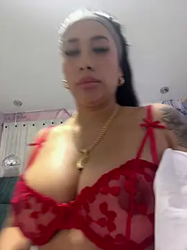 kiim_taaylor live sex cam