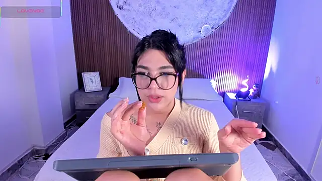 RoseCassie live sex cam