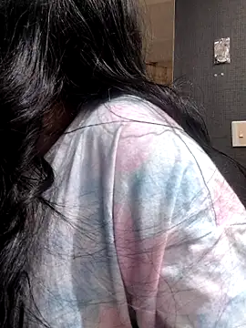 Venuz_Rivers_'s cam snapshot