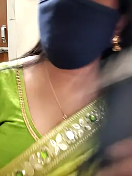 saritha29's cam snapshot