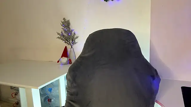 Beautyofnlka's cam snapshot