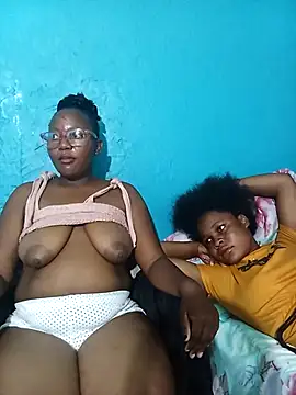 SweetHotPussy_99's cam snapshot