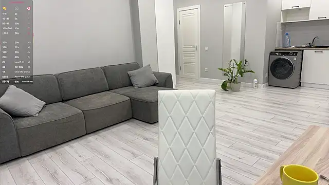 ChasityFreeby's cam snapshot