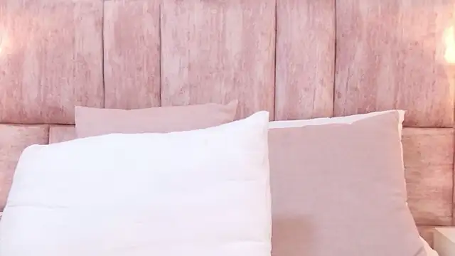 ScarlettFoox's cam snapshot