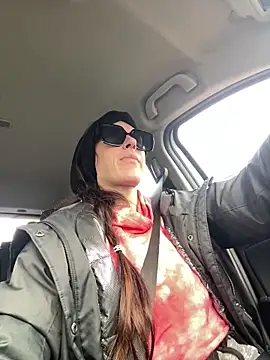 mrs__unknown live sex cam