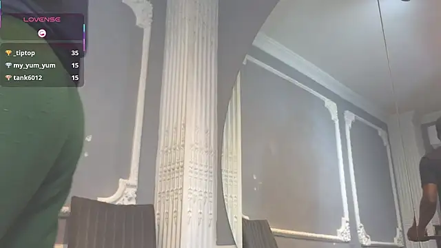 CharlesBrown_'s cam snapshot