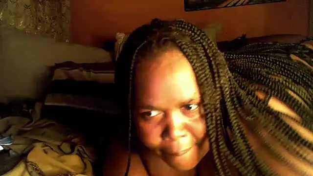 BigBellySlutty's cam snapshot