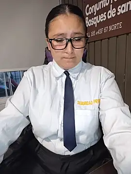 Cute_Penelope's cam snapshot