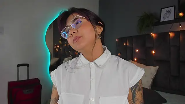 alaia-rogers's cam snapshot