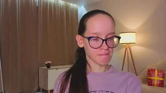 BettyBrowni's cam snapshot