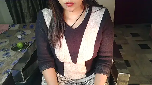 aarushi_sharmaa's cam snapshot