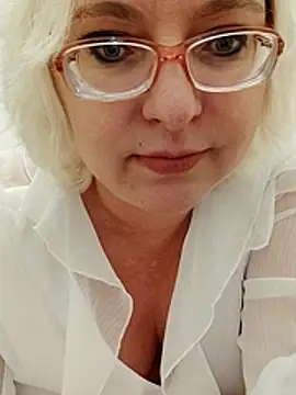 VikaKing's cam snapshot