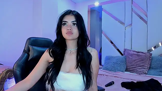 EmmaStonns's cam snapshot