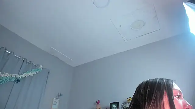 Vanelope_evanss's cam snapshot