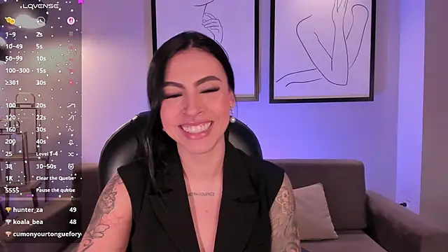 ChristineFord_'s cam snapshot