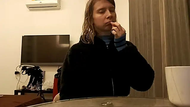 MargaretFairy's cam snapshot