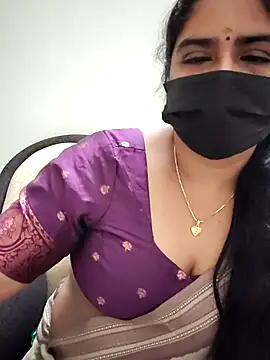 rani_deepa's cam snapshot