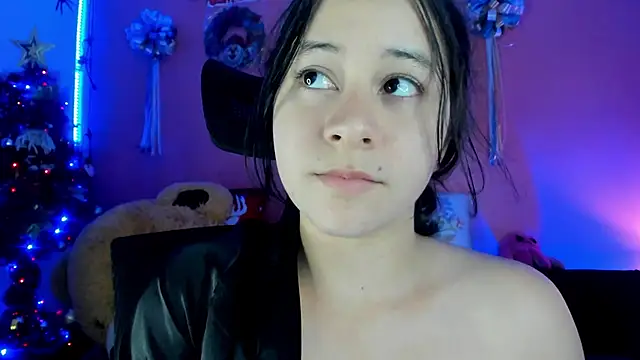 agnes_213's cam snapshot