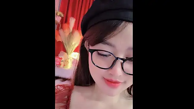 MiCandy-Lovee's cam snapshot