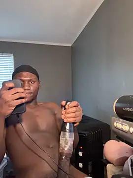 Festivitiesking1's cam snapshot