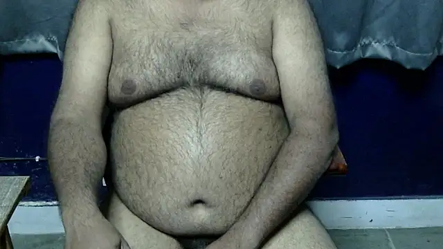 hairysubcub_70's cam snapshot