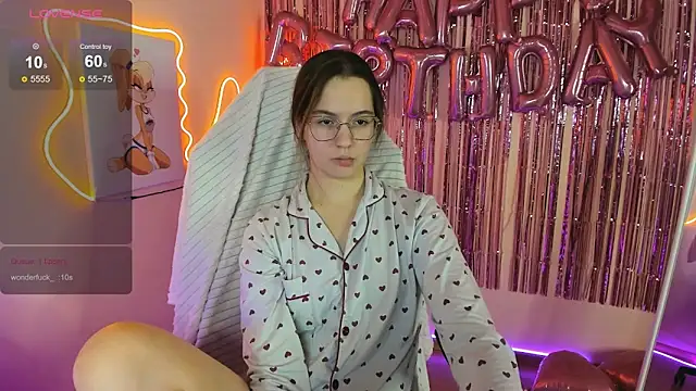 ShalinaMontana live sex cam