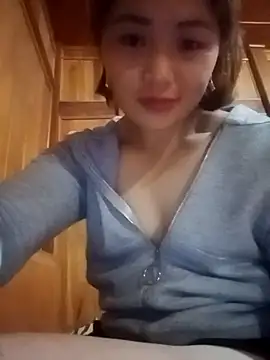 Bino_dy01's cam snapshot