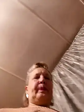 Cerd_Ayaz live sex cam