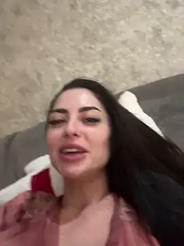 ChloeDevine live sex cam