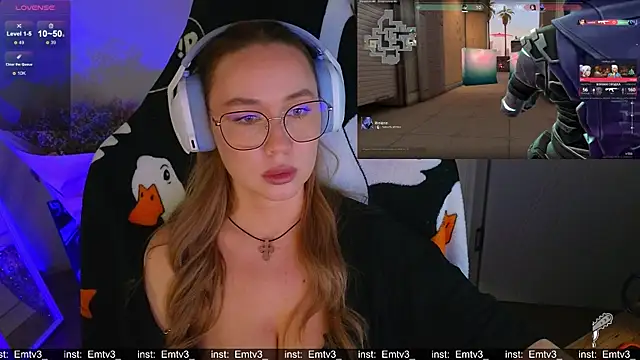 Emili1-'s cam snapshot