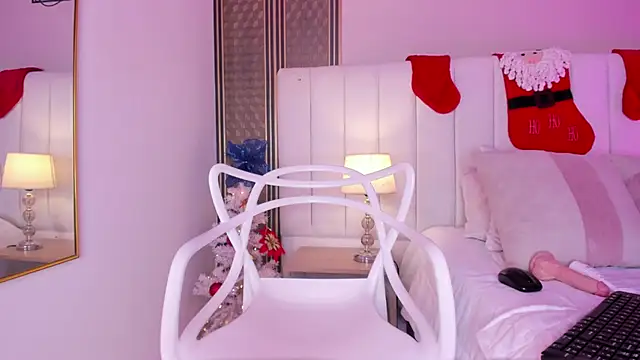 _emily__st's cam snapshot