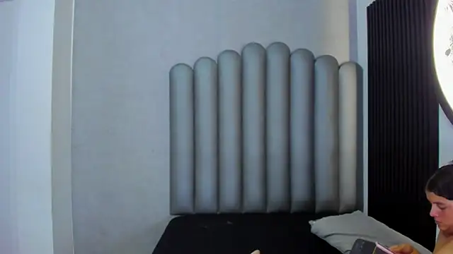 sarah_cleir live sex cam