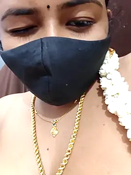 Tamil_Lotus's cam snapshot