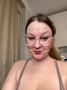 Teya_moon_'s cam snapshot